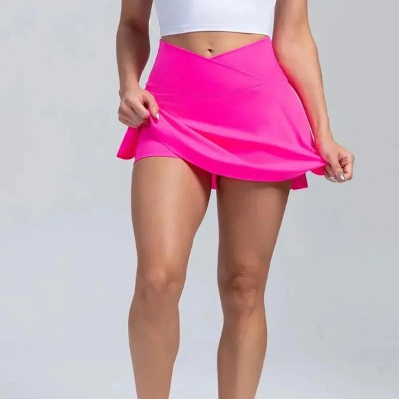 Cross Waist Yoga Skort - Picture 4 of 4